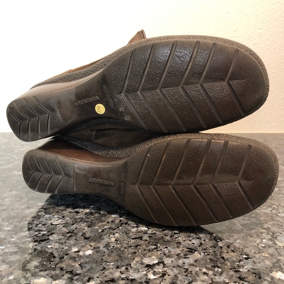 Aquatalia brown suede calf boot zipper front plaid - Picture 6 of 7